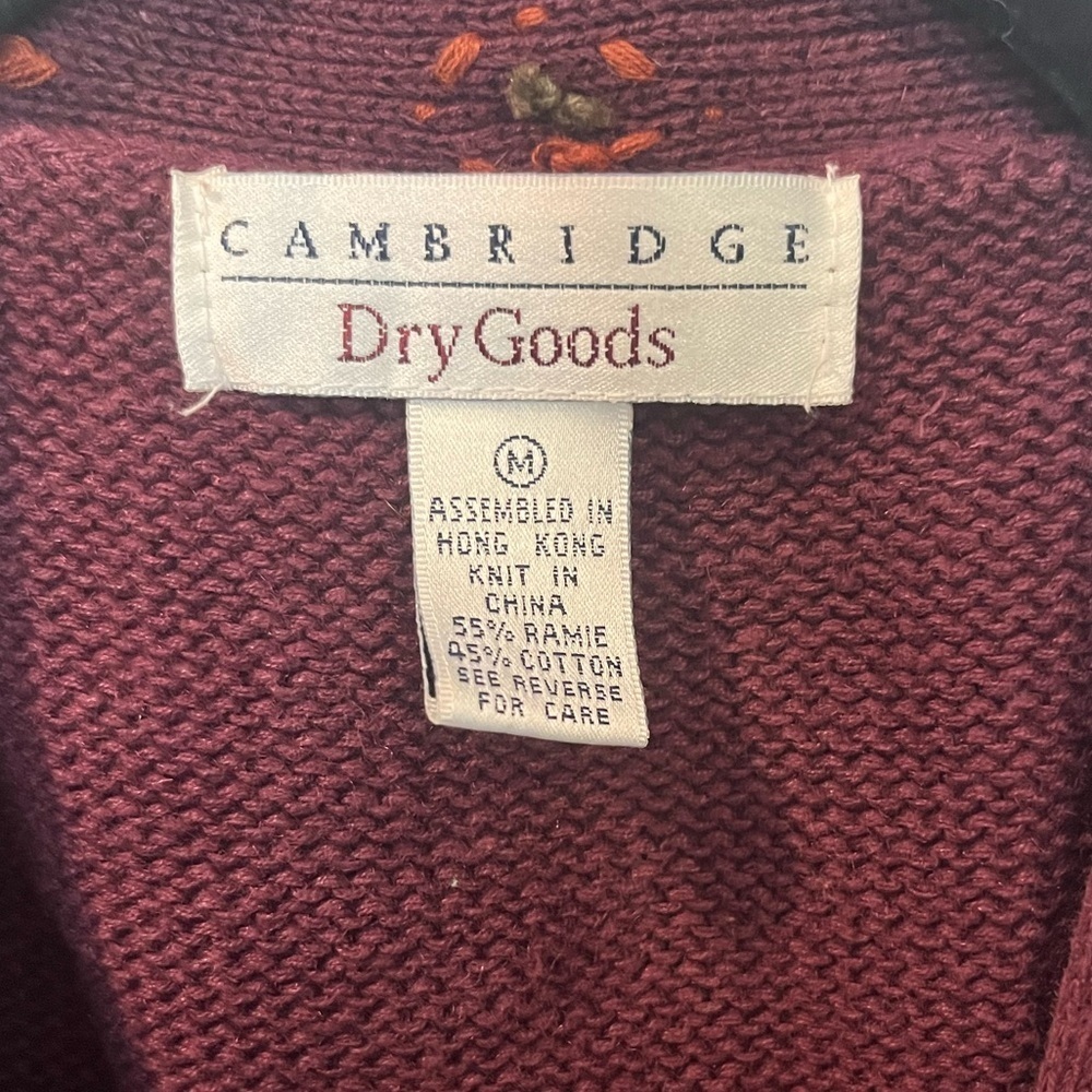 Vintage Burgundy Embroidered Floral Knit Sweater Vest Size M - Picture 3 of 7